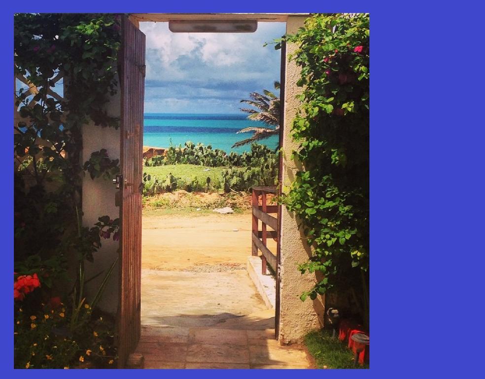 Pousada Flamboyant Village - Praia Das Fontes - 50Mt Da Gruta Mae D'Agua (Adults Only) Бебериби Экстерьер фото
